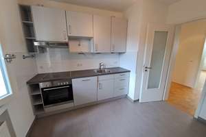 Herrliche 4-Zimmer-Wohnung in F-Dornbusch, 2 Bäder, eigener Garten – 60431 Dornbusch, Frankfurt am Main – Vorschaubild 5