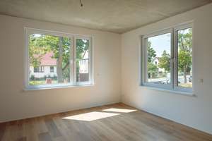  GROSSZÜGIGES STADTHAUS  MIT DACHTERRASSE  – Die vollständige Adresse der Immobilie erhältst du vom Anbieter., 12524 Altglienicke, Berlin – Vorschaubild 22