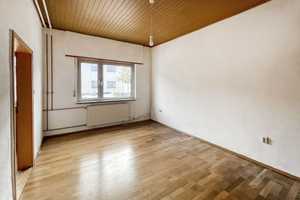 Großzügiges Zweifamilienhaus mit Balkon und Garage in Neulußheim – Rhein-Neckar-Kreis – Vorschaubild 13