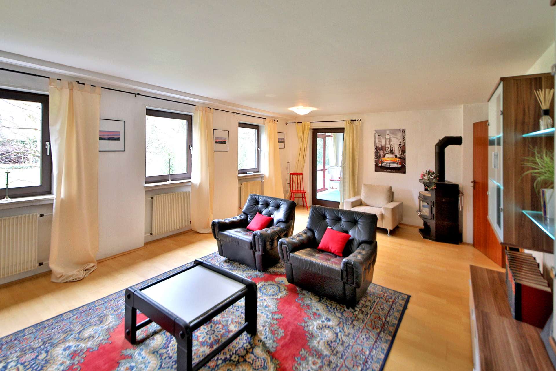 Immobilie in Albersweiler - Großzügiges Anwesen mit Bauland, naturnah gelegen, sucht neuen Eigentümer! - Bild 4