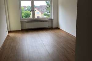 Helle, ruhige 3 Zimmer-Wohnung - Erstbezug nach Totalsanierung