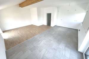 ERSTBEZUG! Sonnige und schöne 3-Zimmer-Dachgeschoss-Wohnung mit Balkon! – Lavendelweg 8, 85551 Kirchheim bei München – Vorschaubild 6
