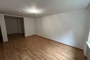 Barrierefreie Wohnung am Ruhrpark | 1,5 Zimmer mit Südbalkon | Stellplatz inkl. | Gartennutzung – Kewerstraße 74, 46049 Alstaden-Ost, Oberhausen – Vorschaubild 3