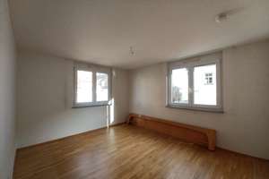 Großzügige OG-Wohnung mit Balkon! – Die vollständige Adresse der Immobilie erhältst du vom Anbieter., 70439 Stammheim-Mitte, Stuttgart – Vorschaubild 6