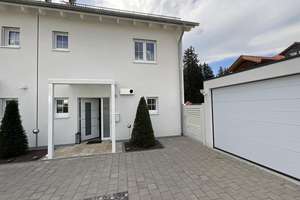 Am Waldrand - 5-Zi.-DHH | Bj. 2022 | 500 m² Grundstück – Die vollständige Adresse der Immobilie erhältst du vom Anbieter., 85649 Brunnthal – Vorschaubild 9