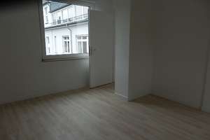 Zentral  und ruhig wohnen: 2-Zimmer-Wohnung in Krefeld-Stadtmitte – Friedrichsplatz 14, 47798 Stadtmitte, Krefeld – Vorschaubild 4