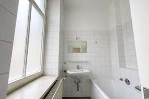 Altbauwohnung mit verglaster Sonnenloggia - 
Wohnen im Herzen von S-West – Die vollständige Adresse der Immobilie erhältst du vom Anbieter., 70197 Rotebühl, Stuttgart – Vorschaubild 8
