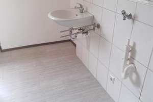 Schöne 2-Zimmerwohnung mit Balkon,Dusche,Stellplatz, neu zu vermieten – Die vollständige Adresse der Immobilie erhältst du vom Anbieter., 66482 Stadtmitte, Zweibrücken – Vorschaubild 15