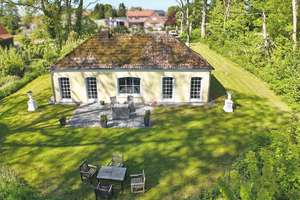 Wohnhaus mit rund 1,7 ha Grünland in Westeraccum!
Objekt-Nr.: 24-060-S – Die vollständige Adresse der Immobilie erhältst du vom Anbieter., 26553 Dornum – Vorschaubild 5
