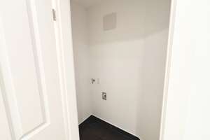 Viel Platz! + Erstbezug + Parkett + Fußbodenheizung + Tageslichtbad mit Wanne & Dusche + LED-Licht – 4177 Lindenau, Leipzig – Vorschaubild 8