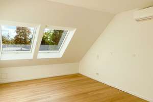 Hochwertige 4-Zimmer-Wohnung mit Balkon in Düsseldorf-Kaiserswerth – 40489 Kaiserswerth, Düsseldorf – Vorschaubild 13
