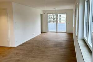 Stadtoase mit Weitblick: Geräumige 3-Zimmer-Wohnung mit Balkon im pulsierenden Herzen von Augsburg! – Raunerstraße 19, 86153 Am Schäfflerbach, Augsburg – Vorschaubild 2