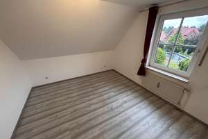 Familienidyll am Waldrand: Geräumiges Haus mit großem Garten in Bippen – Die vollständige Adresse der Immobilie erhältst du vom Anbieter., 49626 Bippen – Vorschaubild 11