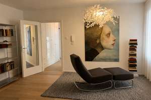Loftartige 115 m² Gartenwohnung mit 60 m² Wohnbereich, Kamin & Pool, hochwertig möbliert – Richard-Strauss-Str. XX, 81679 Parkstadt, München – Vorschaubild 3