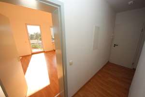 3-Zi.-Wohnung mit Balkon und Laminat  MD Fermersleben – Comeniusstraße 9, 39122 Fermersleben, Magdeburg – Vorschaubild 5