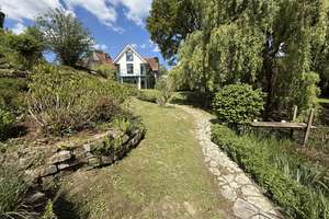 Exklusives Einfamilienhaus in Jöllenbeck - 7ZK2B  / 3.700m2 eingezä. Grundst. Teich Wellness-BAD – Beckendorfstraße 167, 33739 Dornberg, Bielefeld – Vorschaubild 52