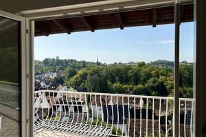 2,5-Zimmer-Wohnung in Wiesbaden-Rambach traumhafter Blick – Trompeterstraße 30, 65207 Rambach, Wiesbaden – Vorschaubild 3