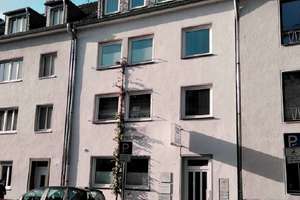 Möblierte Ruhige DG Maisonette Wohnung in Köln Altstadt 