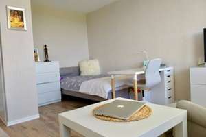 Möblierte super ruhige 1- Zimmer Wohnung (Gebäuderückseite) in Augsburg mit Blick ins Grüne – Haunstetterstrasse 95, 86161 Hochfeld, Augsburg – Vorschaubild 15