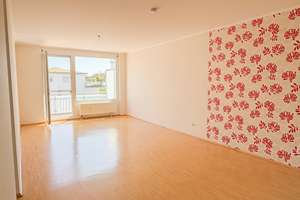 Moderne 3-Zimmer-Wohnung mit großem Balkon in 
Bogenhausen – Die vollständige Adresse der Immobilie erhältst du vom Anbieter., 81925 Oberföhring, München – Vorschaubild 4