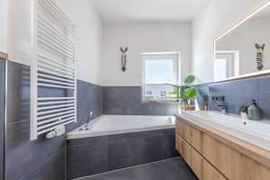 Exklusives Penthouse in zentraler Lage Oldenburgs! – Die vollständige Adresse der Immobilie erhältst du vom Anbieter., 26135 Osternburg, Oldenburg (Oldenburg) – Vorschaubild 9