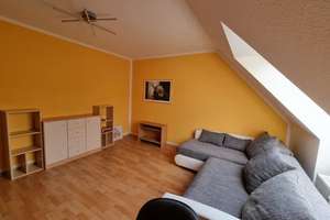 Helle, möblierte 2-Zimmer-Dachgeschosswohnung in Leipzig-Gohlis-Nord – Rückerstrasse 19, 4157 Gohlis-Mitte, Leipzig – Vorschaubild 1