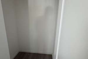 Wohnen mit Charakter: 3-Zimmer-Wohnung in Ingolstadt-Friedrichshofen – Die vollständige Adresse der Immobilie erhältst du vom Anbieter., 85049 Friedrichshofen-Hollerstauden, Ingolstadt – Vorschaubild 8