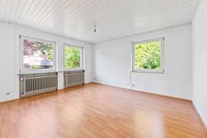 Vielseitig wohnen: modernisierter Bungalow mit Sauna, Kamin, Terrasse &amp; Einlieger-/Gewerbeoption – Die vollständige Adresse der Immobilie erhältst du vom Anbieter., 71111 Waldenbuch – Vorschaubild 12