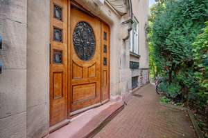 Architekturgeschichtliches Juwel  -  4-Familienhaus mit 2 freien Wohnungen – Die vollständige Adresse der Immobilie erhältst du vom Anbieter., 69115 Weststadt, Heidelberg – Vorschaubild 2