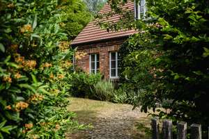 Exklusives Landhaus mit historischem Charakter - stilvolles Wohnen im Naturpark Stechlin-Ruppiner La – Die vollständige Adresse der Immobilie erhältst du vom Anbieter., 16775 Großwoltersdorf – Vorschaubild 2