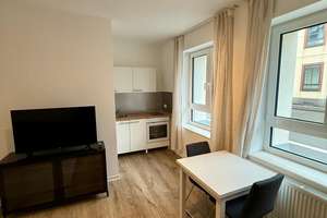 Vollmöblierte und kernsanierte 2 Zimmer-Altbauwohnung