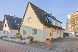 1-2 Familienhaus in Stadtnähe – Dein Raum für neue Wohnideen – Die vollständige Adresse der Immobilie erhältst du vom Anbieter., 29221 Celle – Vorschaubild 2