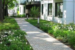 Exklusives Familienhaus in privater Parkanlage mit Garten und 3 Stellplätzen am Rande des Grunewalds – 14169 Dahlem, Berlin – Vorschaubild 15