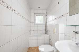 Attraktive 3-Zimmer-Wohnung nahe Rheinpromenade – Die vollständige Adresse der Immobilie erhältst du vom Anbieter., 51063 Mülheim (Ortsteil), Köln – Vorschaubild 7