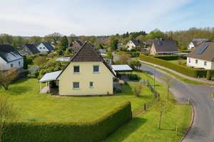PROV.FREI F. KÄUFER: EFH BJ 2007, FAM.FREUNDLICH & EFFIZIENT IN TOPLAGE MIT DOP.CARPORT & GR. GARTEN – Die vollständige Adresse der Immobilie erhältst du vom Anbieter., 21442 Toppenstedt – Vorschaubild 2