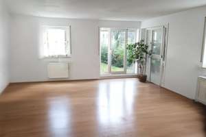 Schöne lichtdurchflutete 3-Zimmerwohnung mit hellem Tageslicht-Badezimmer