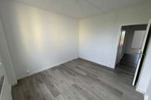 Platz für die ganze Familie! Helle 4-Zimmer-Wohnung mit Balkon! – Astonstraße 58, 39116 Sudenburg, Magdeburg – Vorschaubild 5