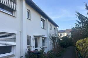 Ihr neues Domizil mit Gestaltungspotenzial in Sennestadt – Die vollständige Adresse der Immobilie erhältst du vom Anbieter., 33689 Sennestadt, Bielefeld – Vorschaubild 4