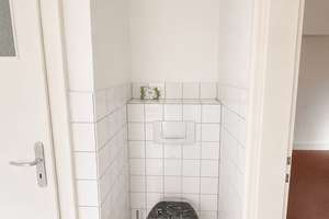 Ihr neues Zuhause im Erdgeschoss ! Haus im Haus Charakter mit ca.162 m² und 6 Zimmern – Die vollständige Adresse der Immobilie erhältst du vom Anbieter., 47058 Duissern, Duisburg – Vorschaubild 18