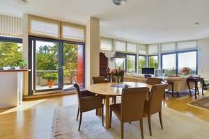 Lift direkt in die Wohnung! Penthouse mit Panoramablick und ruhiger Aukamm-Lage – Die vollständige Adresse der Immobilie erhältst du vom Anbieter., 65191 Sonnenberg, Wiesbaden – Vorschaubild 3