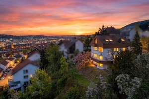 Panoramaanwesen in exklusiver Höhenlage von Stuttgart – Großzügiges Anwesen mit Pool & ELW – Die vollständige Adresse der Immobilie erhältst du vom Anbieter., 70180 Weinsteige, Stuttgart – Vorschaubild 3