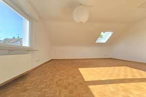 Traumhafte Doppelhaushälfte mit Pool, Doppelgarage und hochwertiger Ausstattung – Die vollständige Adresse der Immobilie erhältst du vom Anbieter., 70195 Botnang-West, Stuttgart – Vorschaubild 23