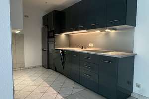 Modern & zentral: Helle Terrassen-Wohnung in Glinde mit neuer Küche und edlem Boden – Möllner Landstraße 85, 21509 Glinde – Vorschaubild 2