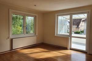 4-Zimmer-Wohnung mit großem Balkon in Hannover Waldheim – Die vollständige Adresse der Immobilie erhältst du vom Anbieter., 30519 Waldheim, Hannover – Vorschaubild 2