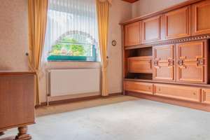 Viel Raum für Familie und Zukunft! Ein- bis Zweifamilienhaus in Enger-Pödinghausen! – Die vollständige Adresse der Immobilie erhältst du vom Anbieter., 32130 Enger – Vorschaubild 9