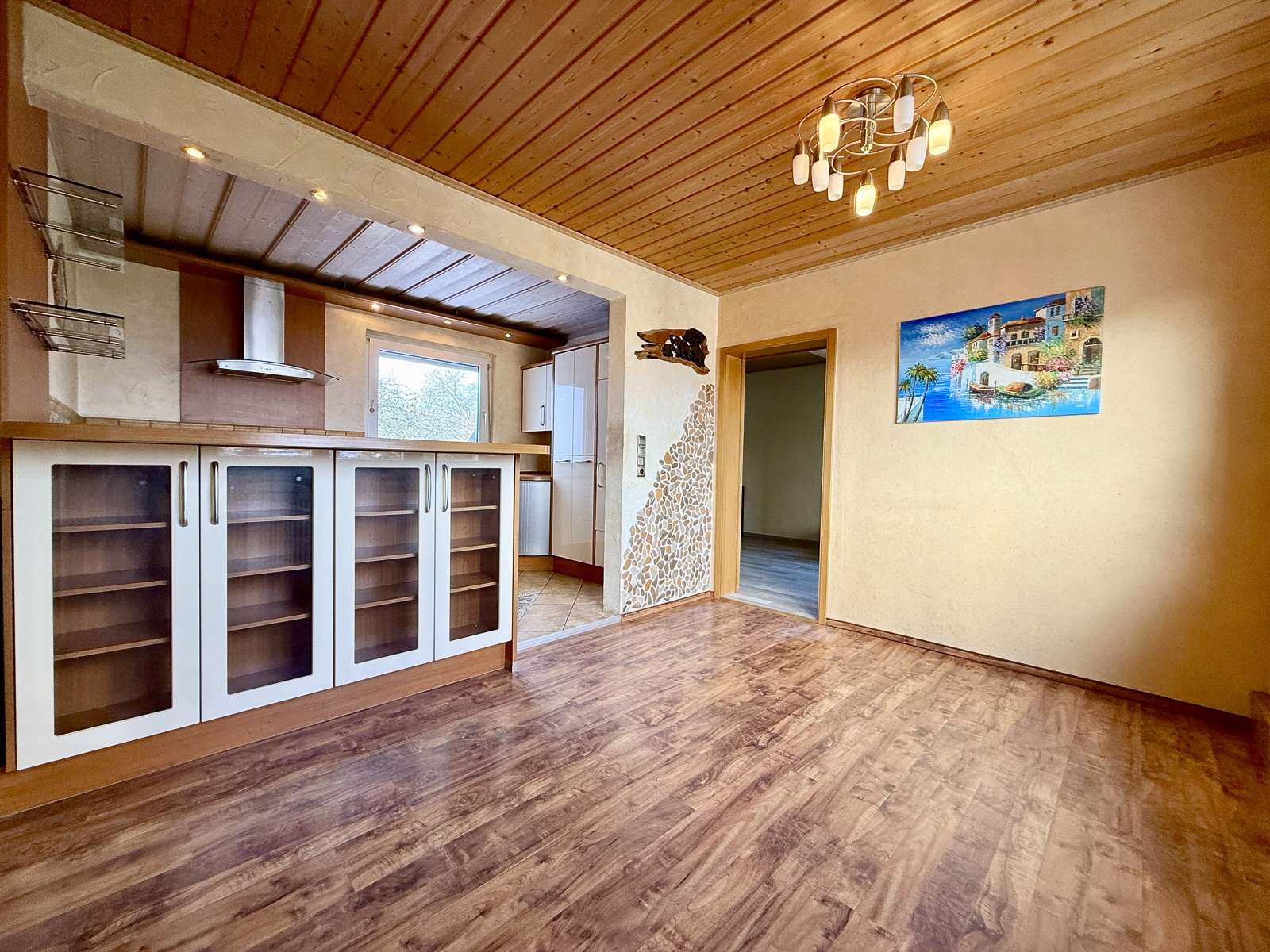 Großzügiges Wohnhaus mit traumhaften Garten in Mönchröden, Coburg Kreis – Bild 4