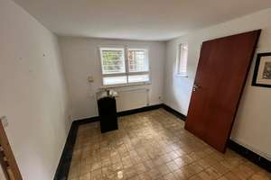    Ein Stück Bullerbü in Berlin  Einfamilienhaus auf großzügigem Grundstück in Berlin-Zehlendorf – 14165 Zehlendorf, Berlin – Vorschaubild 40