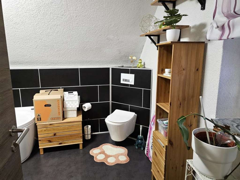 Immobilie in Schallodenbach - Einfamilienhaus in Schallodenbach - Bild 1