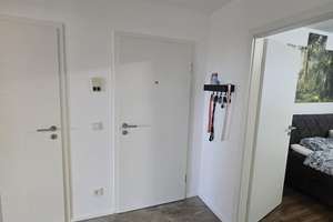 Zentrale Lage & Panorama-Ausblick: Kernsanierte Komfort-Wohnung ohne Makler! – Glashüttenstraße 25, 51143 Porz (Ortsteil), Köln – Vorschaubild 4