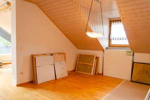 Familienidyll in Schnaittenbach: Architektenhaus mit Balkon, Terrasse und Einliegerwohnung – Die vollständige Adresse der Immobilie erhältst du vom Anbieter., 92253 Schnaittenbach – Vorschaubild 26